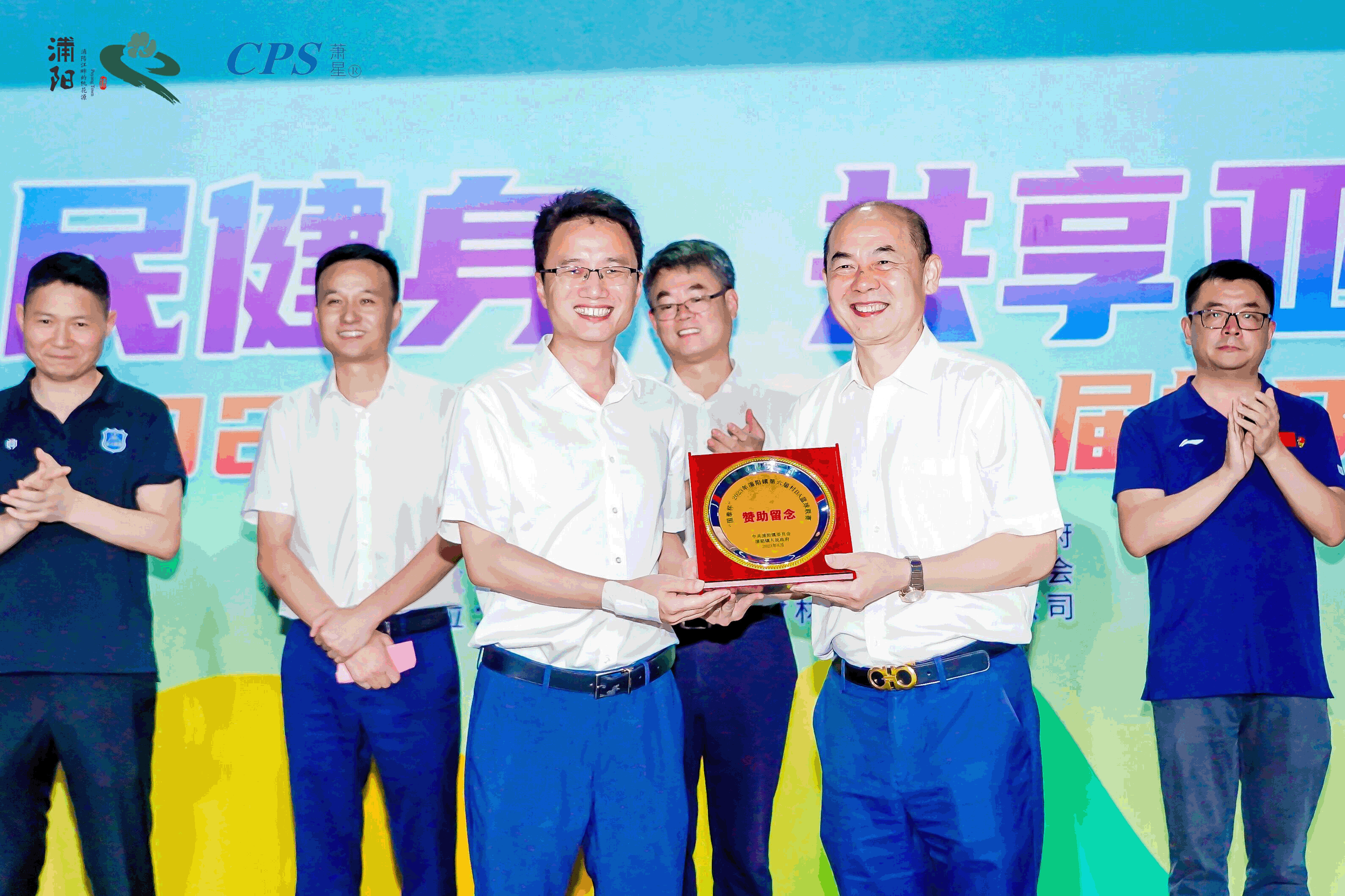 1693008771437676.gif 06.gif