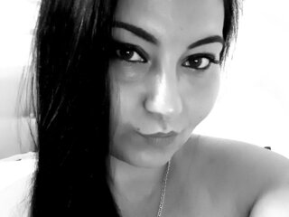Pics live pussy EmmaDaniel